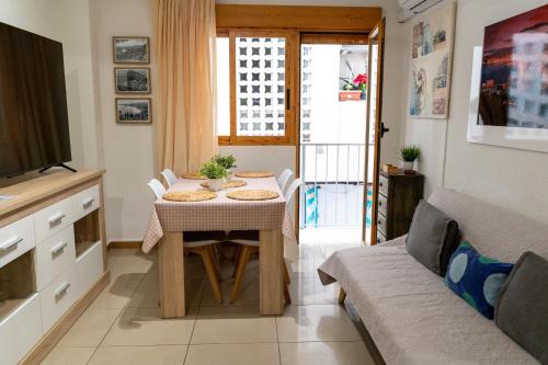 Apartamento en el centro a un minuto de la playa
