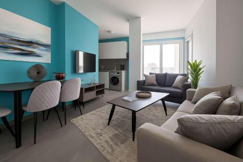 Modern 1BR with City View in Central Larnaca