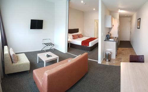 Gallery image of Ramada Suites by Wyndham Christchurch City in Christchurch