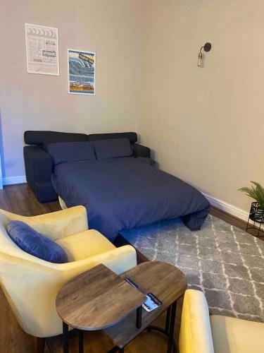 Gallery image of A warm spacious apartment in Pembroke Dock