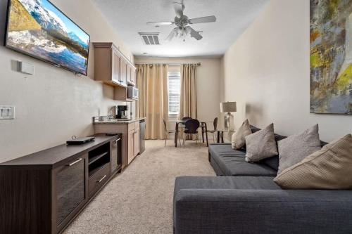 Game Room Heated pool Cinema 6Mi to Disney photo 10