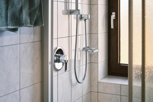 Et badeværelse på Haus Edelweiss