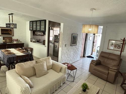 ZonaTorre Futura WTC comfy spacious little house!