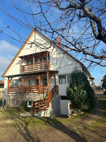Apartment with A - C in Balatonlelle 55040