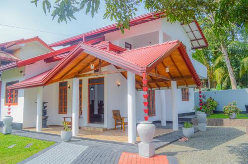Gallery image of vindy villa hikkaduwa in Nindana