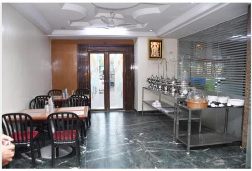 Een zitgedeelte bij Hotel Kiara Eshosans Palace