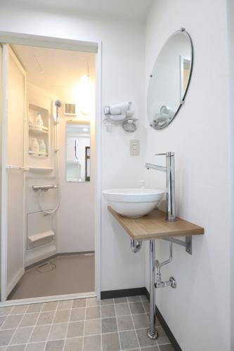 Urban Nest Tokyo Rokugo Unique Train View 2BR House