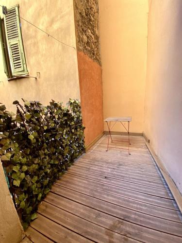 T4 Nice Centre - Close to shops, Wi-Fi, AC