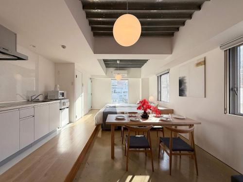 b hotel Arts Dobashi - Peaceful Urban Hideaway Near the Peace Park