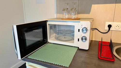 Dapur atau dapur kecil di Happy Studio terrace