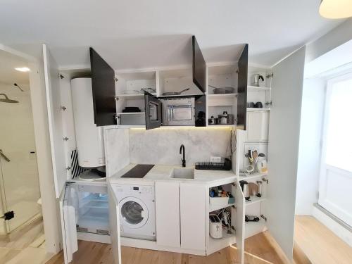 Studio • Downtown Lisbon • Walkable • A/C