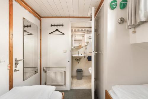 Et badeværelse på Botel Van Aemstel