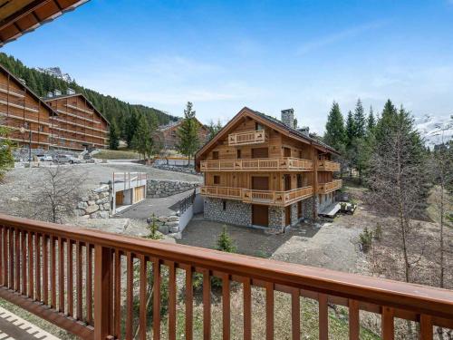 Appartement rénové 4 pers à 100m des pistes avec balcon et parking