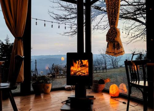 Lost Ridge Inn, Brewery & Ranch