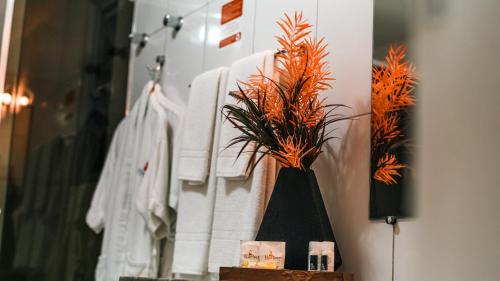 Et badeværelse på Harbor Querência Hotel