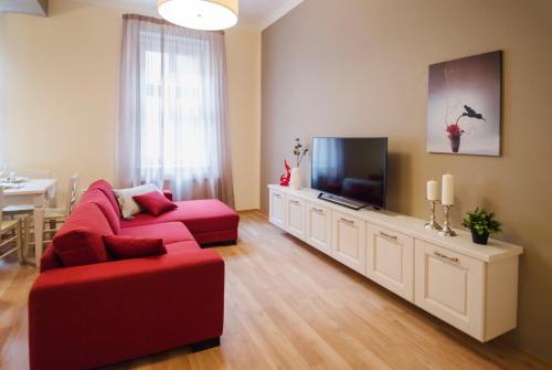 TV a/nebo společenská místnost v ubytování Apartment Za Poricskou branou