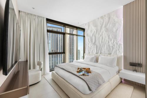 Serene Creek Harbour Escape with Burj Khalifa View