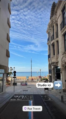 Charmant studio cœur de ville et proche plage