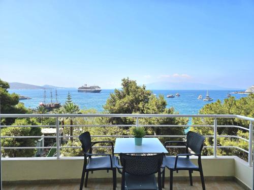 Sea View Apartment In Saranda 015