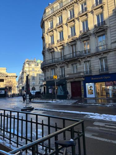 Appartement des Champs Elysées