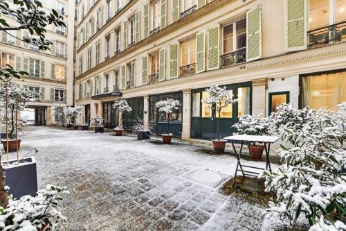Pick A Flat's Apartment in Opera - Rue Grange Batelière