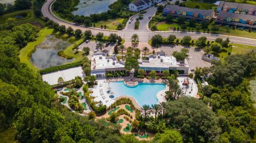 5BR Getaway with Pool Arcade Games and Resort Access photo 47
