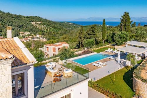 Villa Tila by Villa Plus