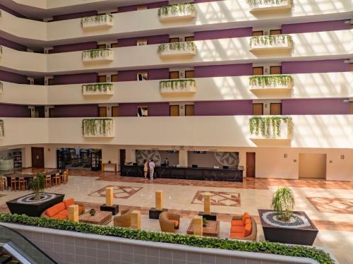 an aerial view of the lobby of a hotel at Galería Plaza Veracruz in Veracruz