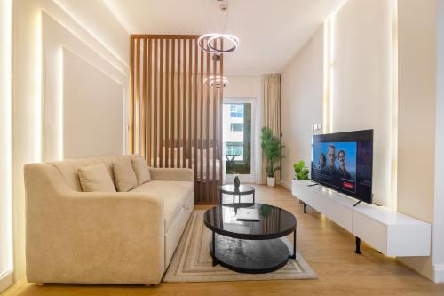Lux condo 3 BHK in Dubai Marina - Man 2906