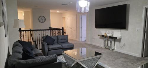 8804 Cruden Bay Court photo 6