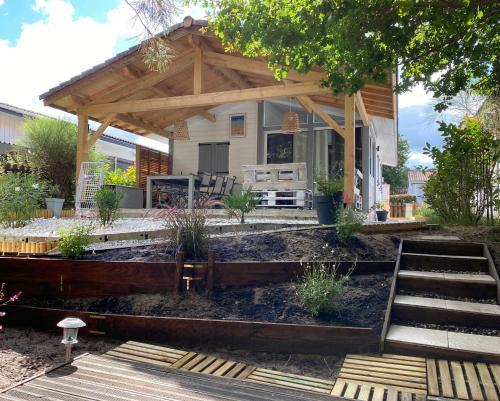 Chalet 5 personnes en forêt des Landes proche de l'océan