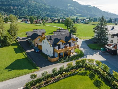 3BR Alpine Retreat with free private wellness