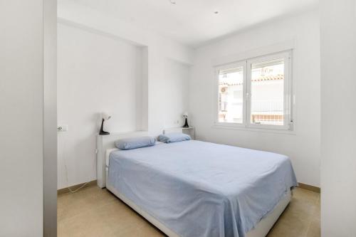 Stylish 2BR Flat in Nerja 1 Min to Torrecilla Beach