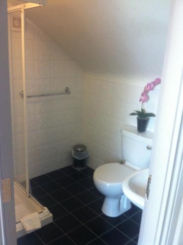Bany a Abbey Lodge B&B
