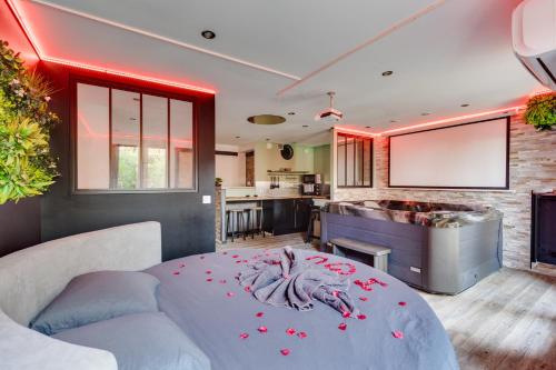 Appartement Love Room/Jacuzzi photo 8