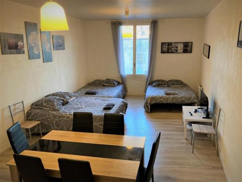 Appartement triple dans le centre