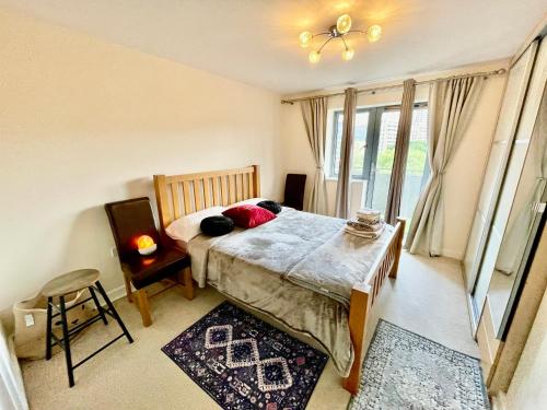 West London Lux 2 Bedroom Apartment - Free parking - Lake & Park view - Wembley Stadium 5KM photo 3