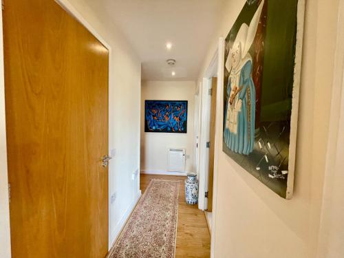 West London Lux 2 Bedroom Apartment - Free parking - Lake & Park view - Wembley Stadium 5KM photo 21