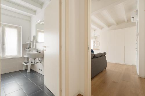 GuestHost - Cozy Apartment Porta Vittoria Area