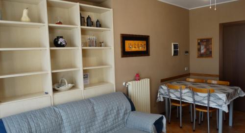 Ruang duduk di Il Melograno b&b Apartament