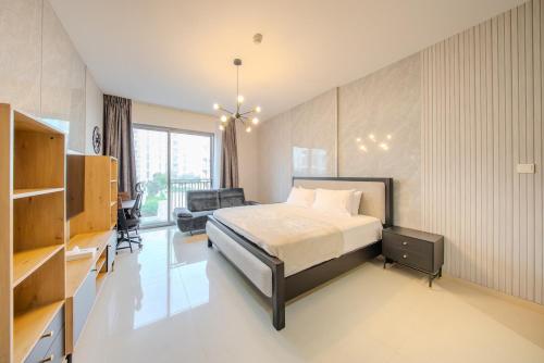 Uptown Al Zahia Studio in Sharjah - With Workstation