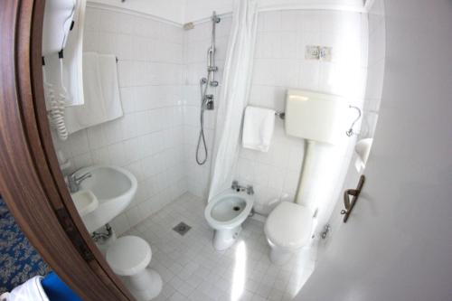 Koupelna v ubytování Hotel Moderno