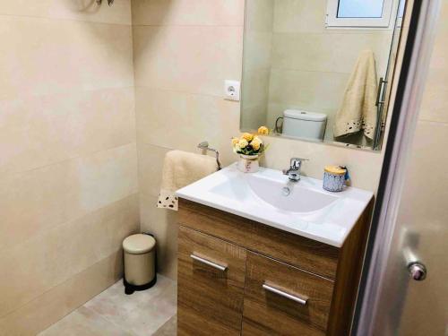 Apartamento cerca de la playa y Ciudad de las Ciencias