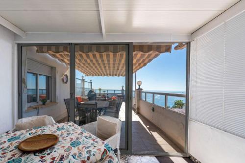 Penthouse Seaview Centro Casasol