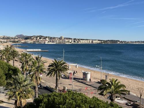LE CAPITOLE, Vue exceptionnelle sur la mer, T1-2