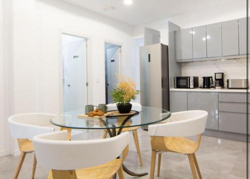 Room in Alicante Plus 4