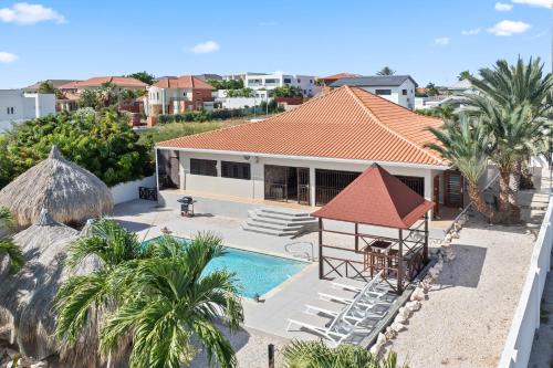Villa CuraSea