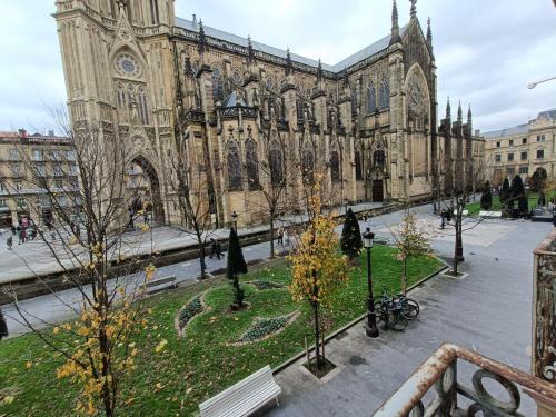 Catedral Buen Pastor - céntrico, cómodo y luminoso apartamento en el Centro