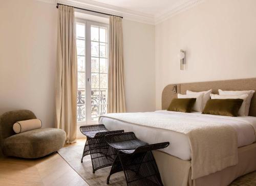 Harmony Collection I 2BR Suite 4P Opera Grevin