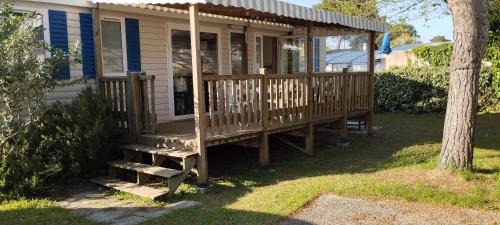 MOBIL HOME LUXUEUX 40m2 - 3ch - Camping 4 étoiles 79 - LA PIGNADE